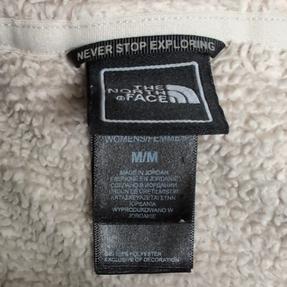 The North Face Women's 2 PCs Value Lot Osito Jacket, Pullover Hoodie Size M  - Picture 8 of 8